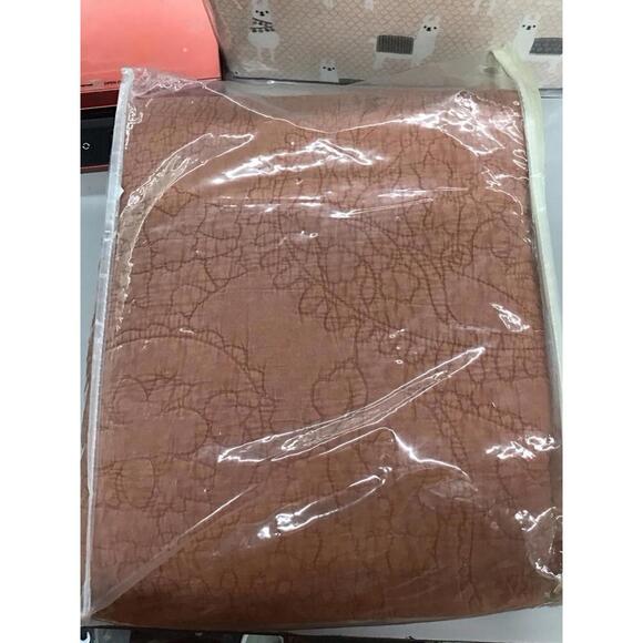 Threshold Twin paisley garment dyed quilt salmon color new in package Target - Picture 3 of 3